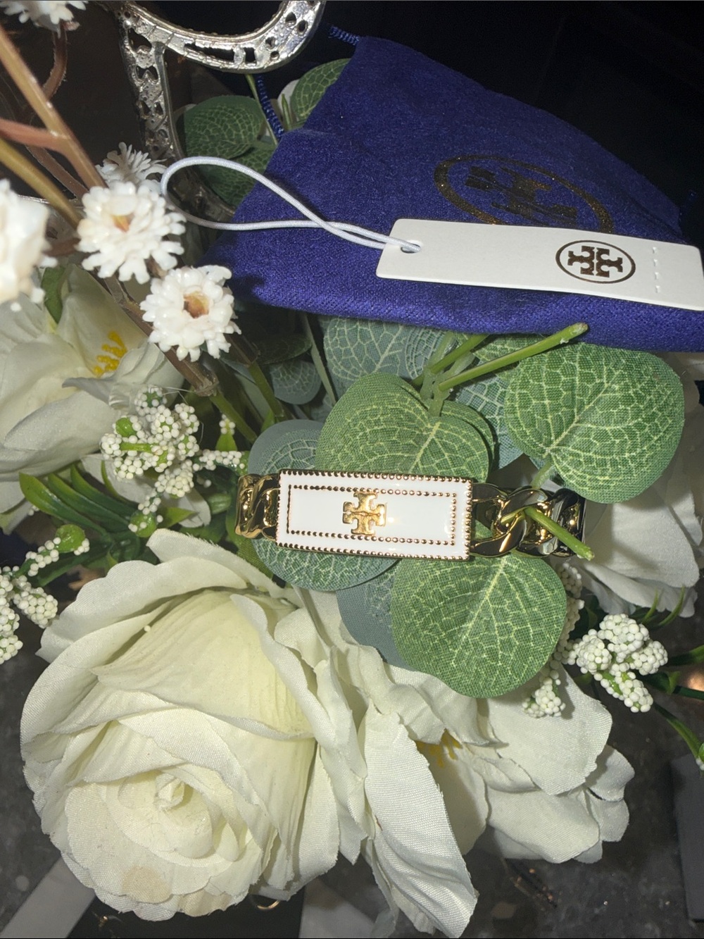 Tory Burch White and Gold Bracelet tags and dust bag